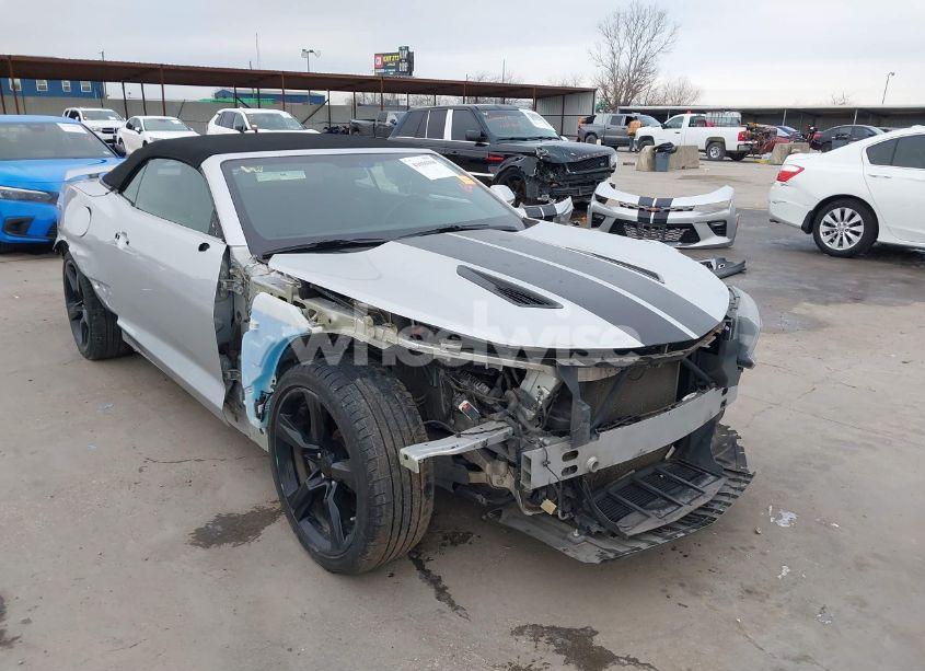 2017 Chevrolet Camaro 1SS (VIN 1G1FF3D74H0205424) main photo