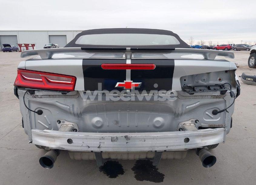 Photo 17 of 2017 Chevrolet Camaro 1SS (VIN 1G1FF3D74H0205424)