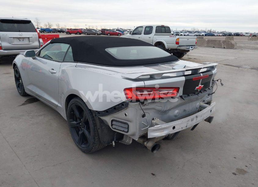 Photo 3 of 2017 Chevrolet Camaro 1SS (VIN 1G1FF3D74H0205424)