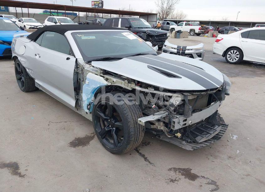 Photo 6 of 2017 Chevrolet Camaro 1SS (VIN 1G1FF3D74H0205424)