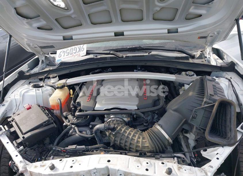 Photo 10 of 2017 Chevrolet Camaro 1SS (VIN 1G1FF3D76H0105051)