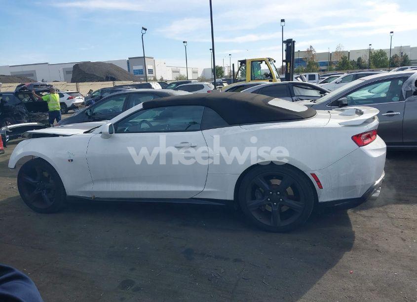 Photo 15 of 2017 Chevrolet Camaro 1SS (VIN 1G1FF3D76H0105051)