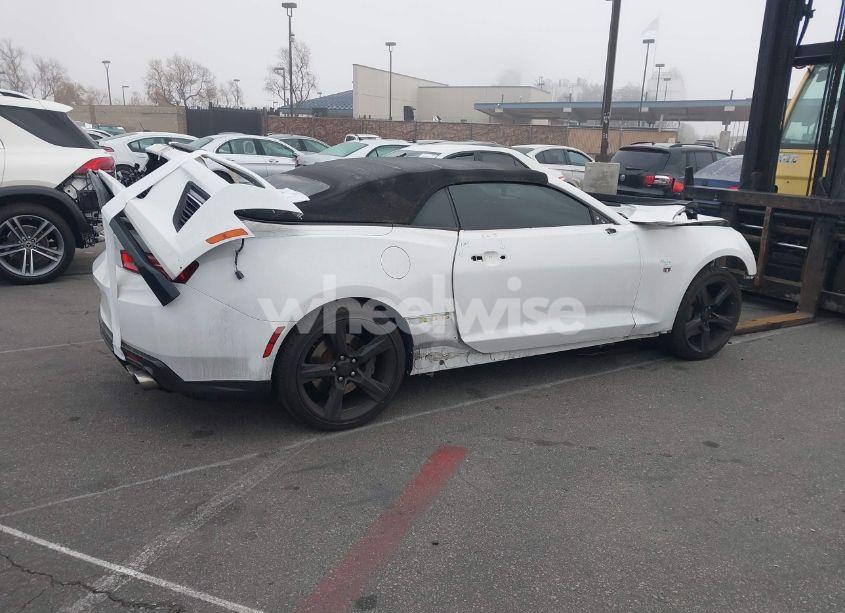 Photo 4 of 2017 Chevrolet Camaro 1SS (VIN 1G1FF3D76H0105051)