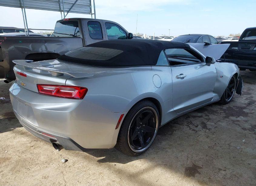 Photo 4 of 2017 Chevrolet Camaro 1SS (VIN 1G1FF3D77H0180079)