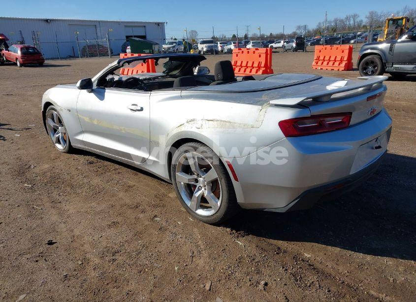 Photo 3 of 2017 Chevrolet Camaro 1SS (VIN 1G1FF3D7XH0166743)