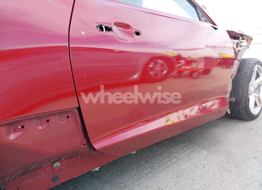 Photo 21 of 2019 Chevrolet Camaro 2SS (VIN 1G1FG1R70K0105760)