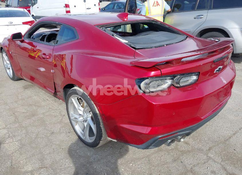 Photo 3 of 2019 Chevrolet Camaro 2SS (VIN 1G1FG1R70K0105760)