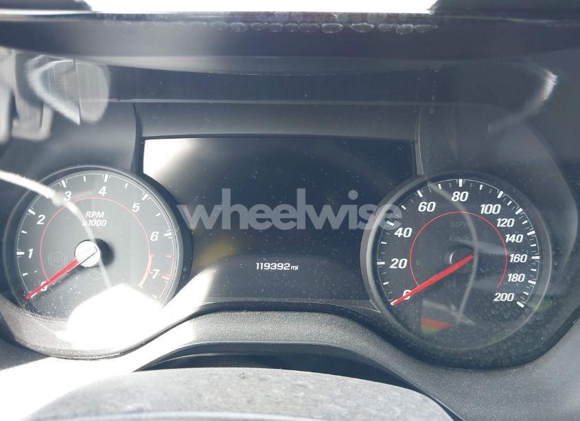 Photo 7 of 2019 Chevrolet Camaro 2SS (VIN 1G1FG1R70K0105760)