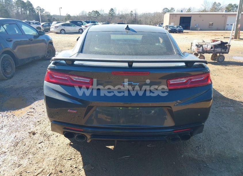 Photo 15 of 2016 Chevrolet Camaro 2SS (VIN 1G1FG1R71G0122171)