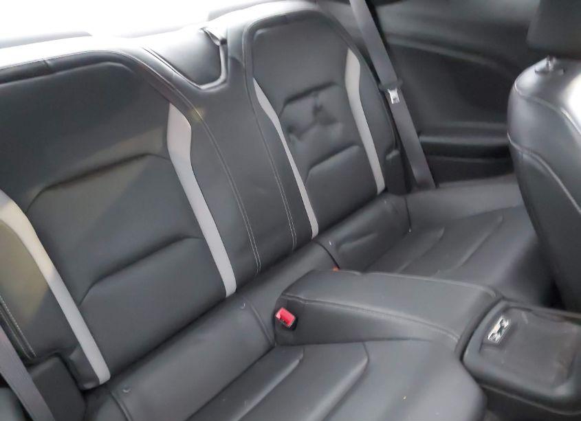 Photo 8 of 2016 Chevrolet Camaro 2SS (VIN 1G1FG1R71G0131744)