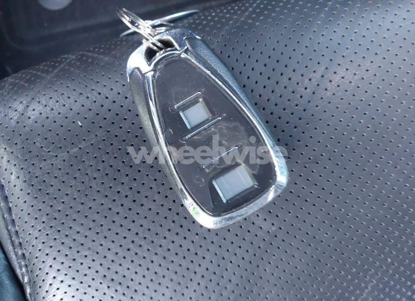 Photo 11 of 2017 Chevrolet Camaro 2SS (VIN 1G1FG1R71H0143765)