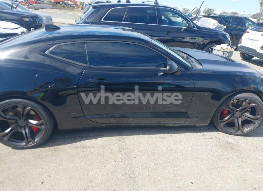 Photo 13 of 2020 Chevrolet Camaro RWD 2SS (VIN 1G1FG1R72L0138437)