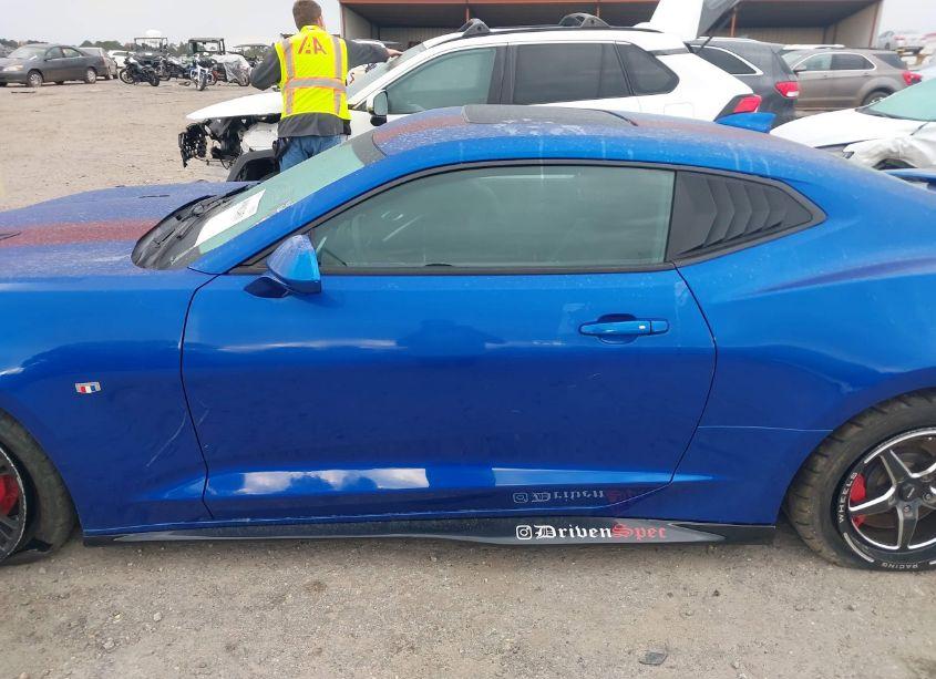 Photo 14 of 2016 Chevrolet Camaro 2SS (VIN 1G1FG1R74G0148781)