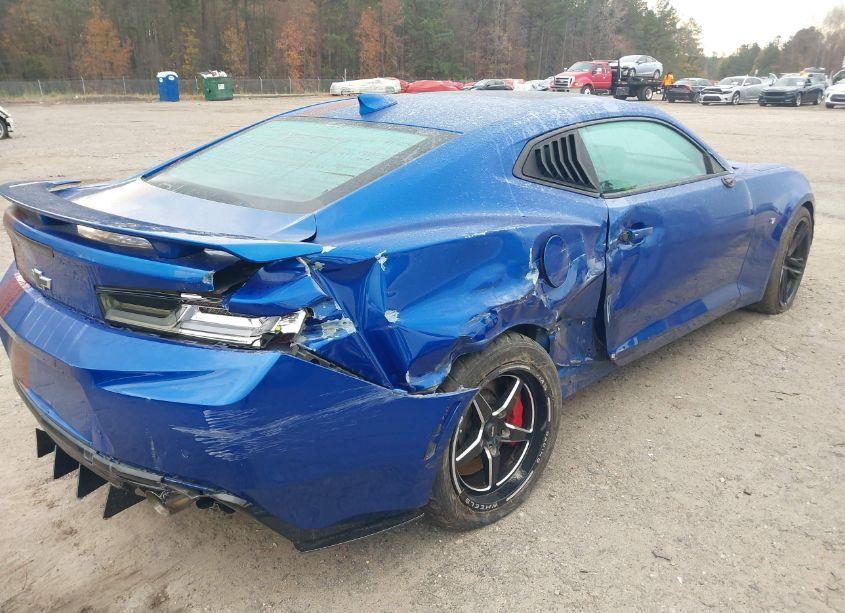 Photo 4 of 2016 Chevrolet Camaro 2SS (VIN 1G1FG1R74G0148781)