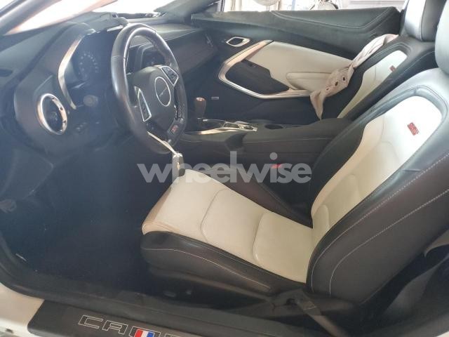 Photo 13 of 2019 CHEVROLET CAMARO SS (VIN 1G1FG1R74K0127373)