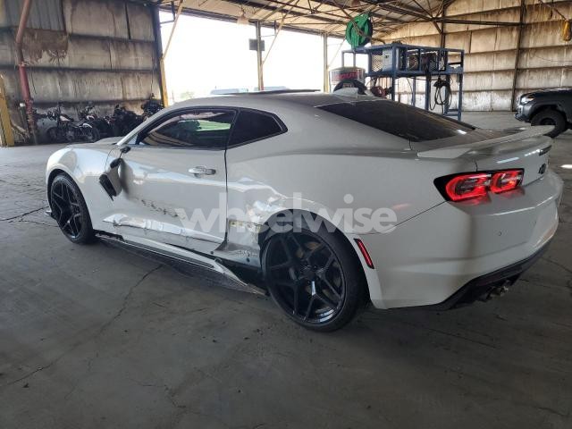 Photo 4 of 2019 CHEVROLET CAMARO SS (VIN 1G1FG1R74K0127373)