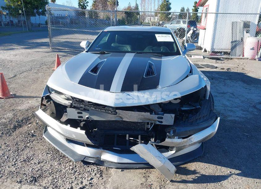 Photo 12 of 2017 Chevrolet Camaro 2SS (VIN 1G1FG1R75H0143851)