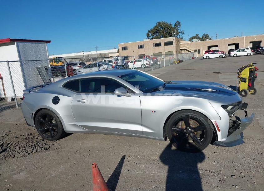 Photo 13 of 2017 Chevrolet Camaro 2SS (VIN 1G1FG1R75H0143851)