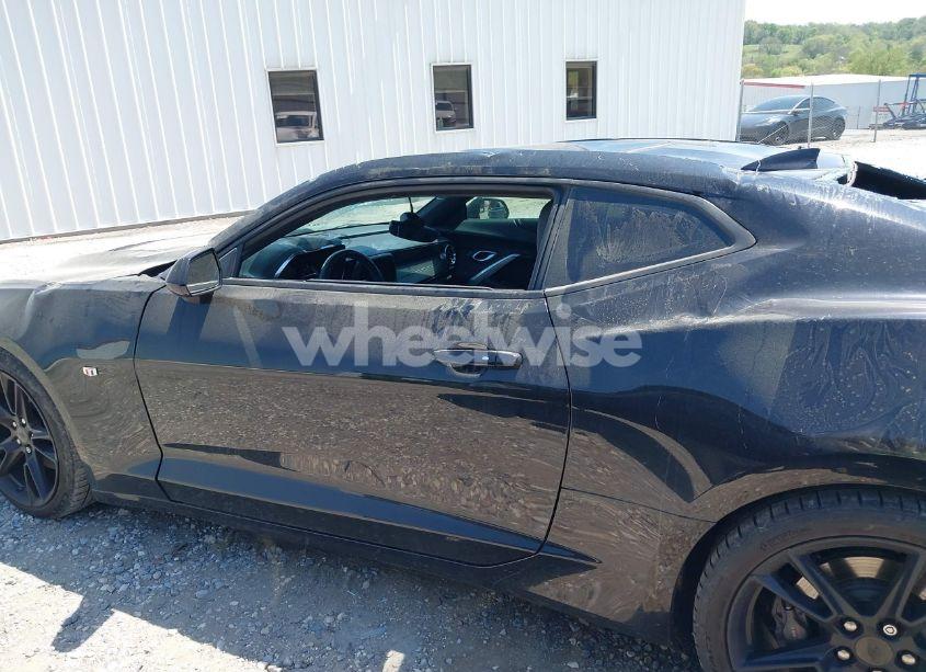 Photo 14 of 2019 Chevrolet Camaro 2SS (VIN 1G1FG1R75K0122280)