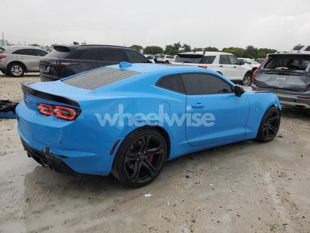 Photo 2 of 2022 CHEVROLET CAMARO SS (VIN 1G1FG1R75N0132019)