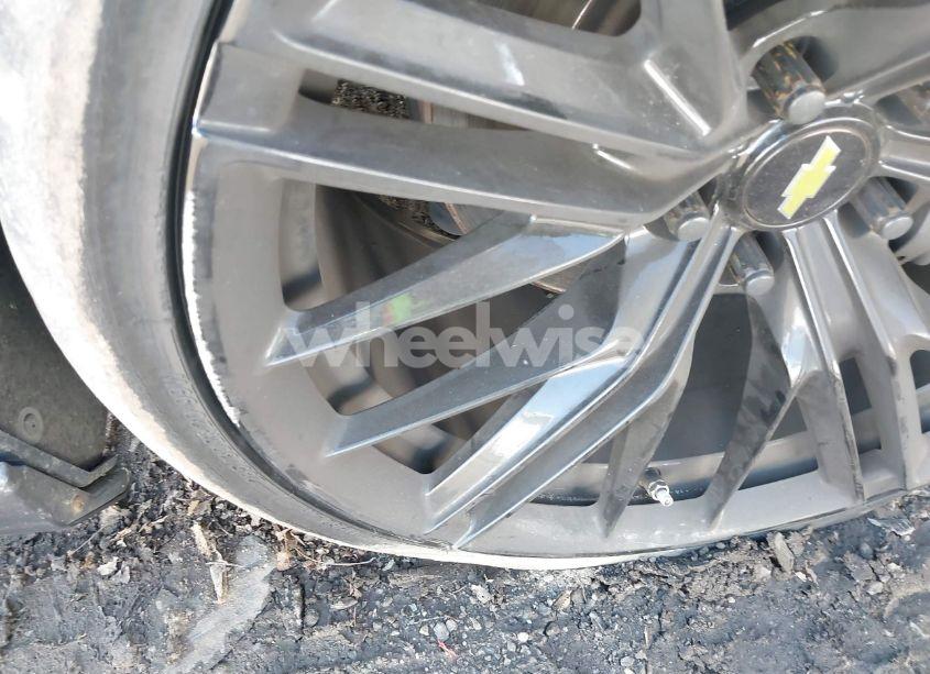 Photo 11 of 2018 Chevrolet Camaro 2SS (VIN 1G1FG1R77J0170121)