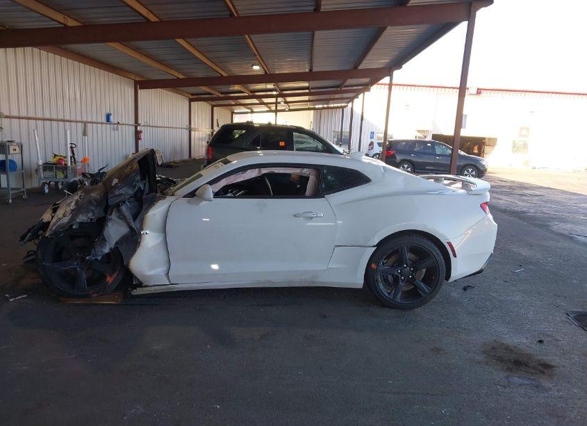 Photo 14 of 2017 Chevrolet Camaro 2SS (VIN 1G1FG1R78H0139471)