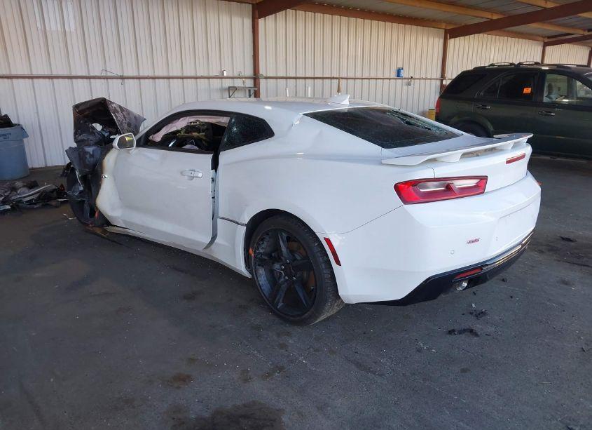 Photo 3 of 2017 Chevrolet Camaro 2SS (VIN 1G1FG1R78H0139471)