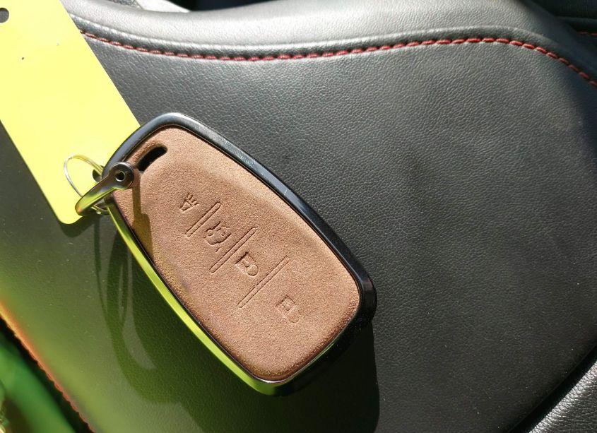 Photo 11 of 2017 Chevrolet Camaro 2SS (VIN 1G1FG1R7XH0142842)