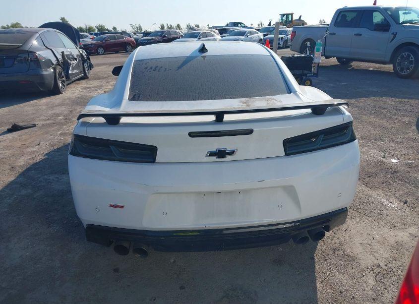 Photo 16 of 2017 Chevrolet Camaro 2SS (VIN 1G1FG1R7XH0142842)