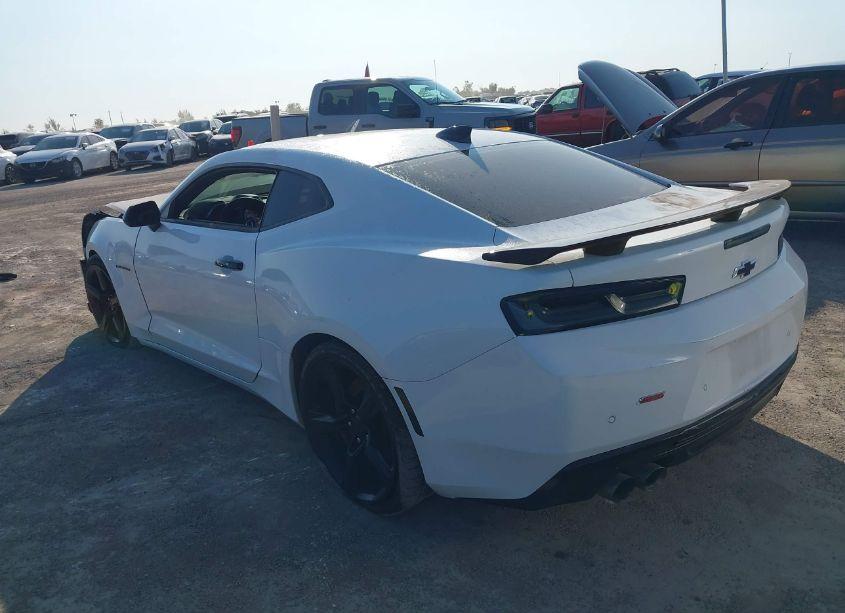 Photo 3 of 2017 Chevrolet Camaro 2SS (VIN 1G1FG1R7XH0142842)