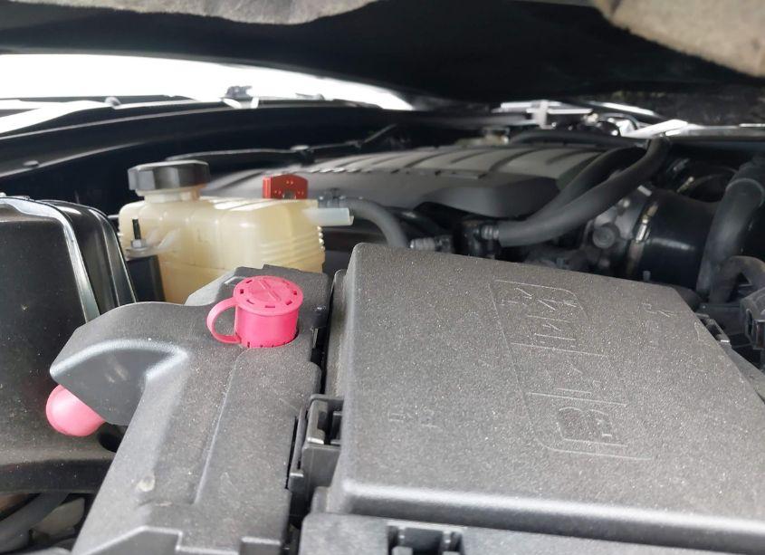 Photo 10 of 2016 Chevrolet Camaro 2SS (VIN 1G1FH1R70G0144028)