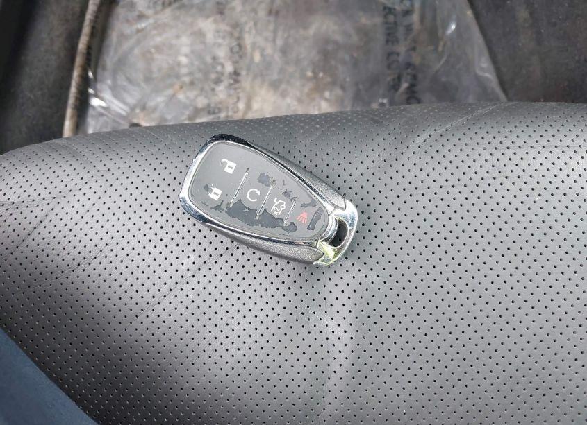 Photo 11 of 2016 Chevrolet Camaro 2SS (VIN 1G1FH1R70G0144028)