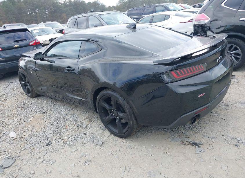 Photo 3 of 2016 Chevrolet Camaro 2SS (VIN 1G1FH1R70G0144028)