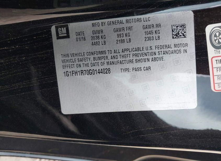 Photo 9 of 2016 Chevrolet Camaro 2SS (VIN 1G1FH1R70G0144028)