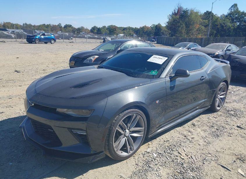 Photo 2 of 2016 Chevrolet Camaro 2SS (VIN 1G1FH1R70G0149861)