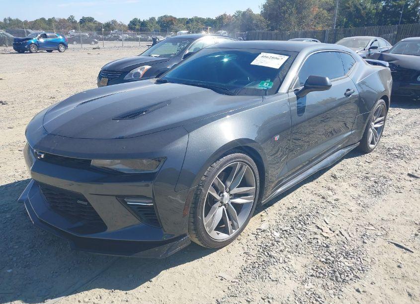 Photo 6 of 2016 Chevrolet Camaro 2SS (VIN 1G1FH1R70G0149861)