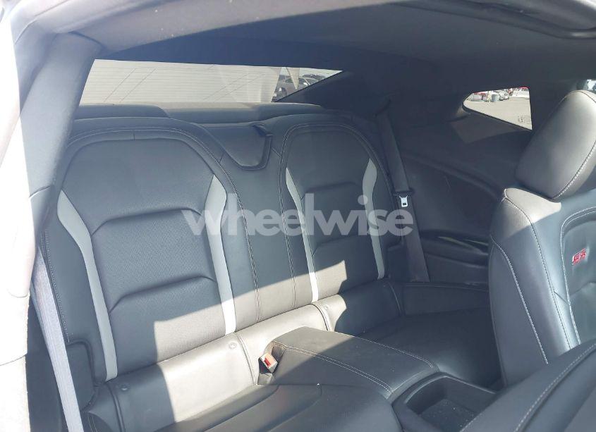 Photo 8 of 2019 Chevrolet Camaro 2SS (VIN 1G1FH1R70K0138027)