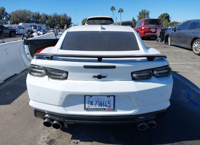 Photo 16 of 2019 Chevrolet Camaro 2SS (VIN 1G1FH1R70K0154664)