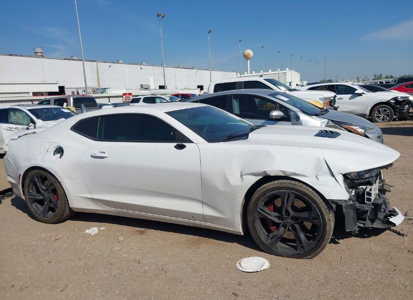 Photo 13 of 2021 Chevrolet Camaro RWD 2SS (VIN 1G1FH1R70M0107704)