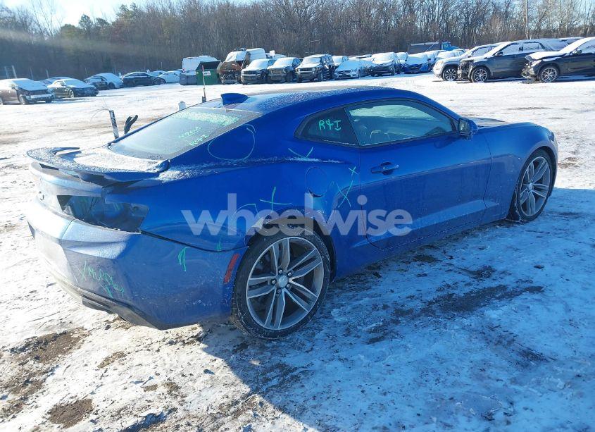 Photo 4 of 2016 Chevrolet Camaro 2SS (VIN 1G1FH1R71G0191259)