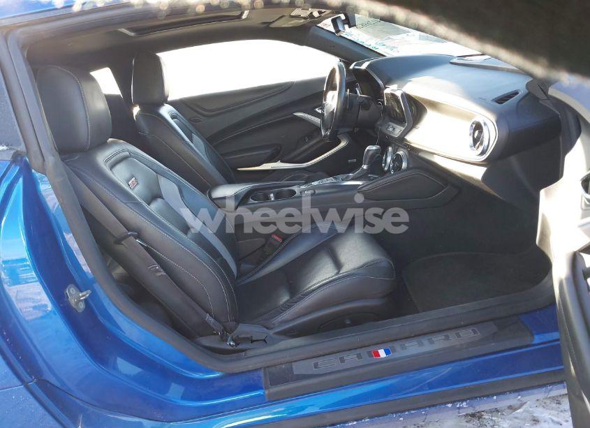 Photo 5 of 2016 Chevrolet Camaro 2SS (VIN 1G1FH1R71G0191259)