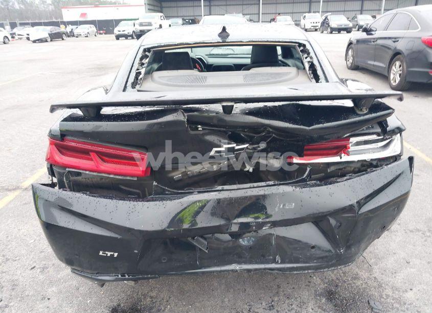 Photo 6 of 2016 Chevrolet Camaro 2SS (VIN 1G1FH1R72G0130888)