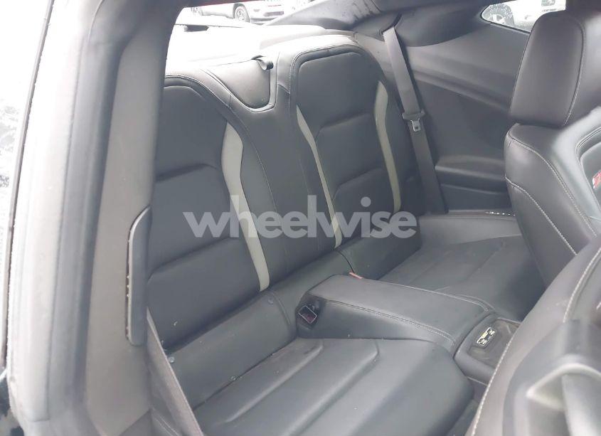 Photo 8 of 2016 Chevrolet Camaro 2SS (VIN 1G1FH1R72G0130888)