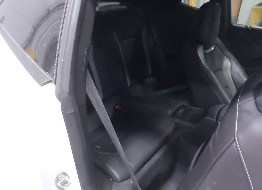 Photo 8 of 2018 Chevrolet Camaro 2SS (VIN 1G1FH1R72J0141087)