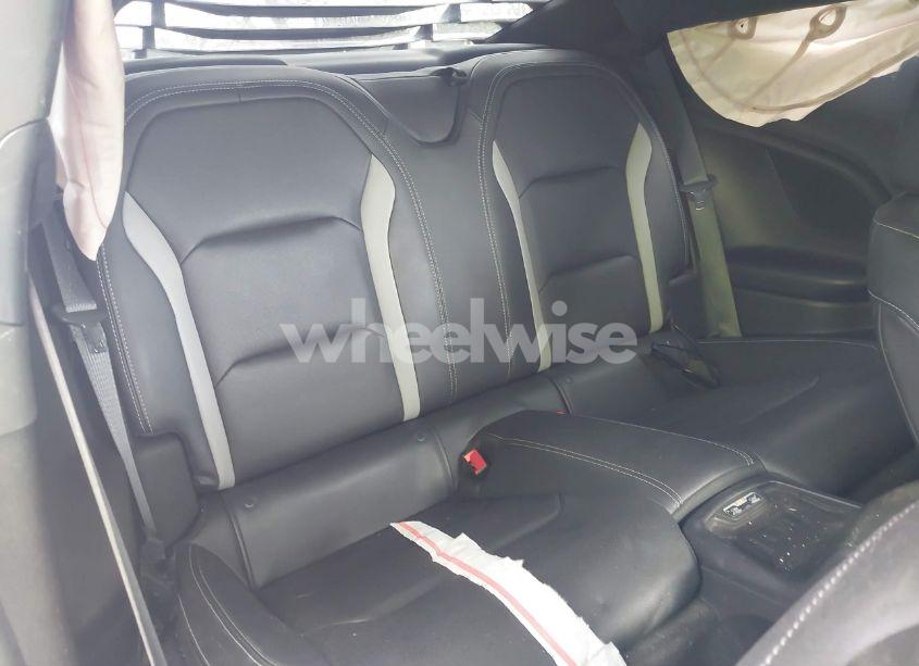 Photo 8 of 2018 Chevrolet Camaro 2SS (VIN 1G1FH1R72J0159136)