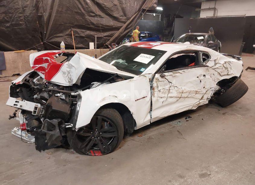 Photo 2 of 2021 Chevrolet Camaro (VIN 1G1FH1R72M0137254)