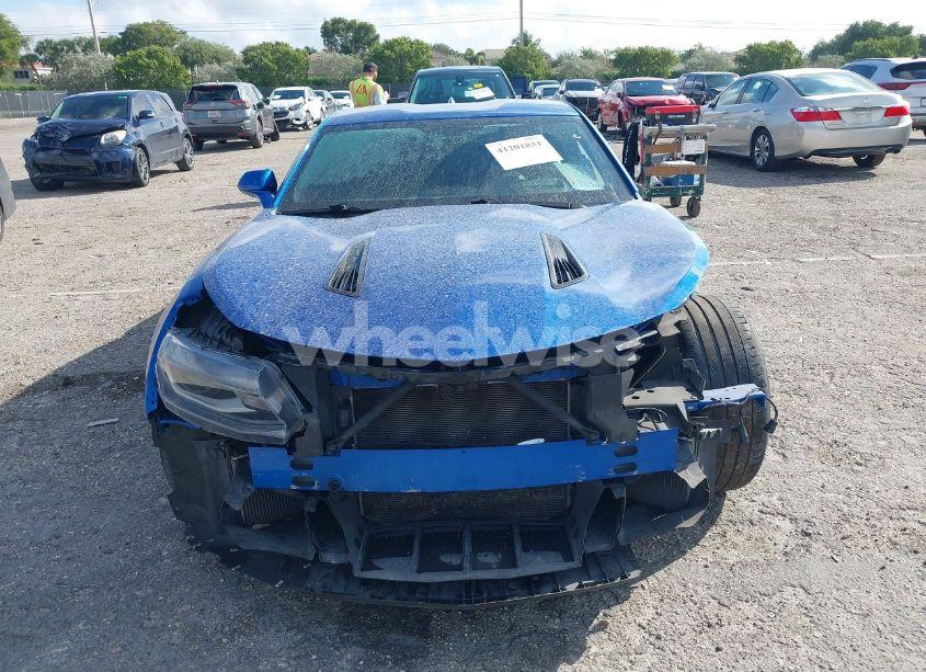 Photo 13 of 2016 Chevrolet Camaro 2SS (VIN 1G1FH1R73G0144900)