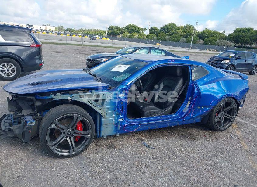 Photo 18 of 2016 Chevrolet Camaro 2SS (VIN 1G1FH1R73G0144900)