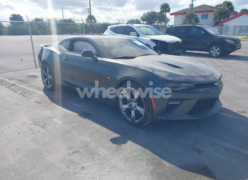2016 Chevrolet Camaro 2SS (VIN 1G1FH1R73G0154293) main photo