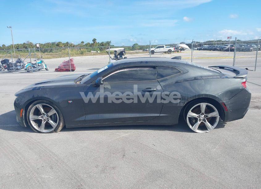 Photo 14 of 2016 Chevrolet Camaro 2SS (VIN 1G1FH1R73G0154293)